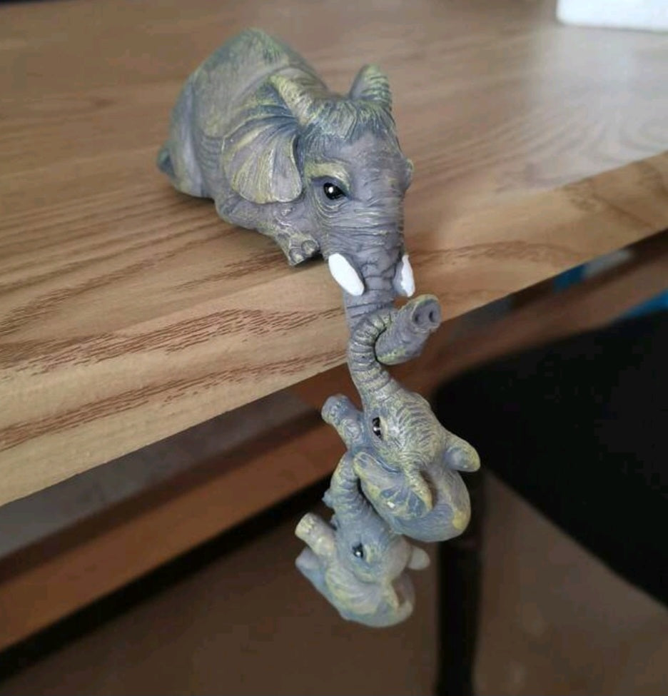 Mommy & Babies Elephant Figurine